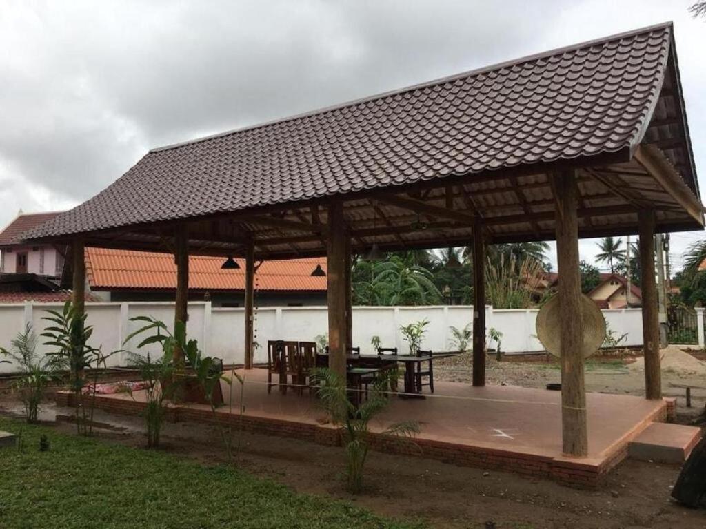 Leego Hotel Luang Prabang Exterior foto